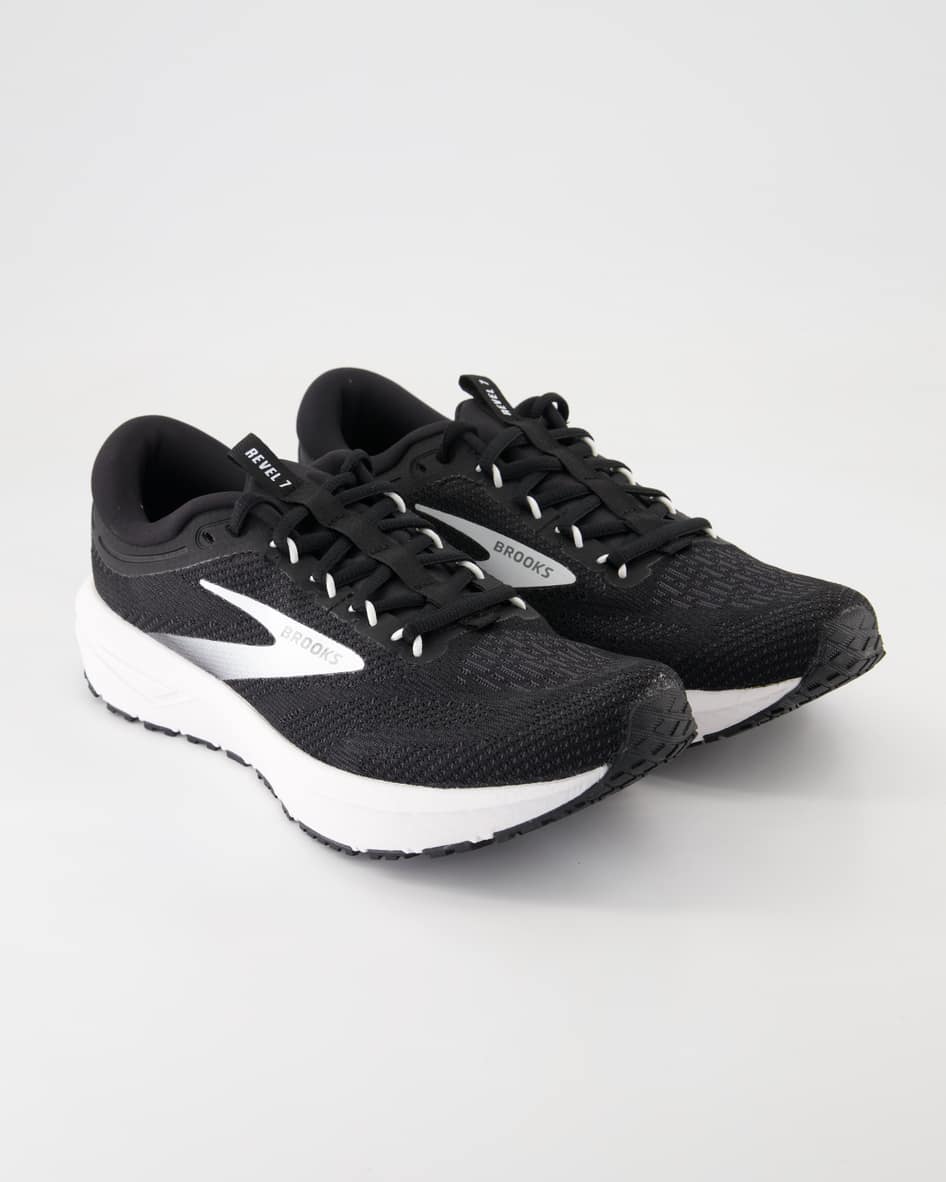 Brooks Revel 7 Sportschuhe in Schwarz