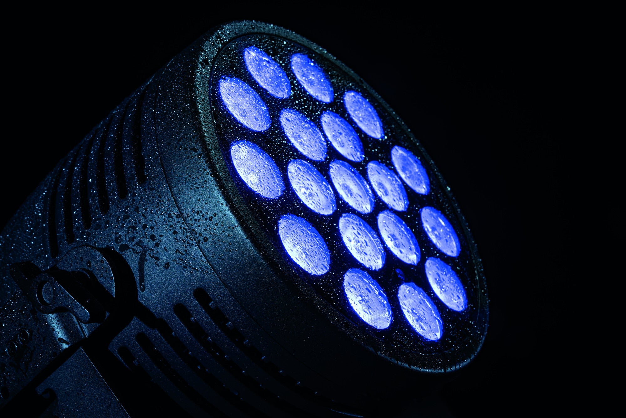 Showtec Cameleon Spot 18Q6 Tour RGBWA-UV LED spot