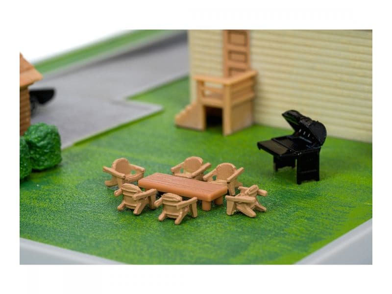 Jada Toys Fast & Furious Diorama Dom's House mit 2 Nano Car Fast & Furious Dom Toretto Haus Diorama mit zwei Modellautos