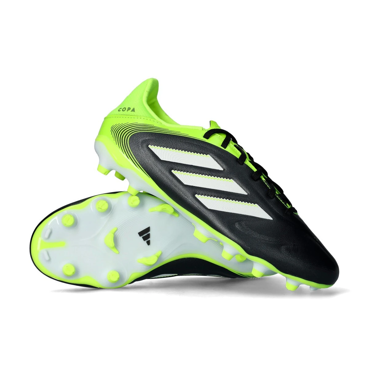 Chuteira adidas Copa Pure III League FG/MG