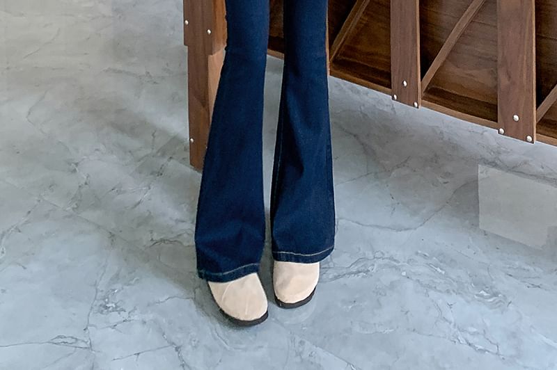 voor altijd - Gestikte uitlopende jeans