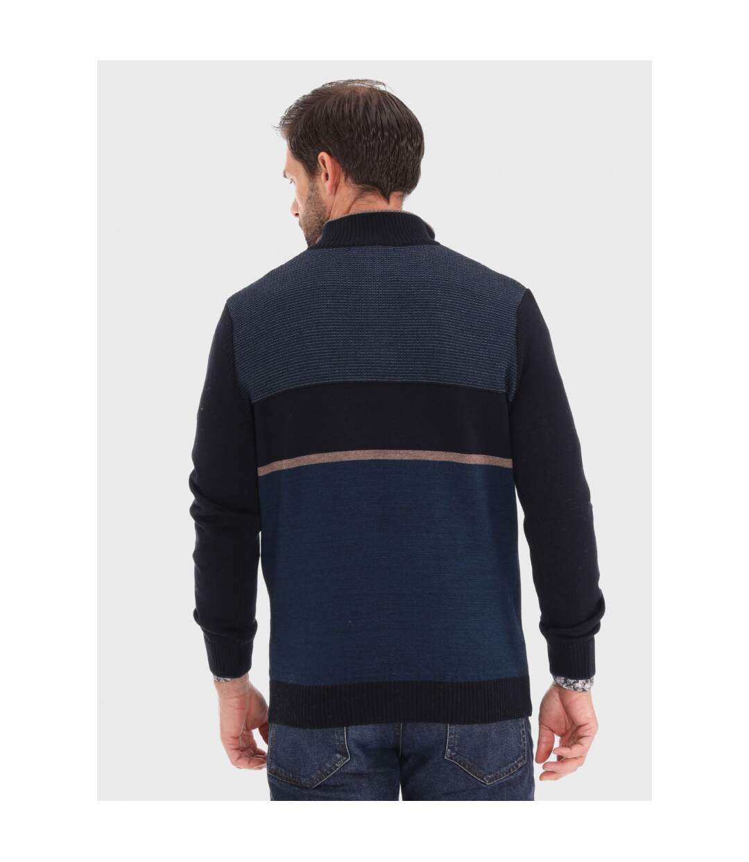 Pull fantaisie col chz