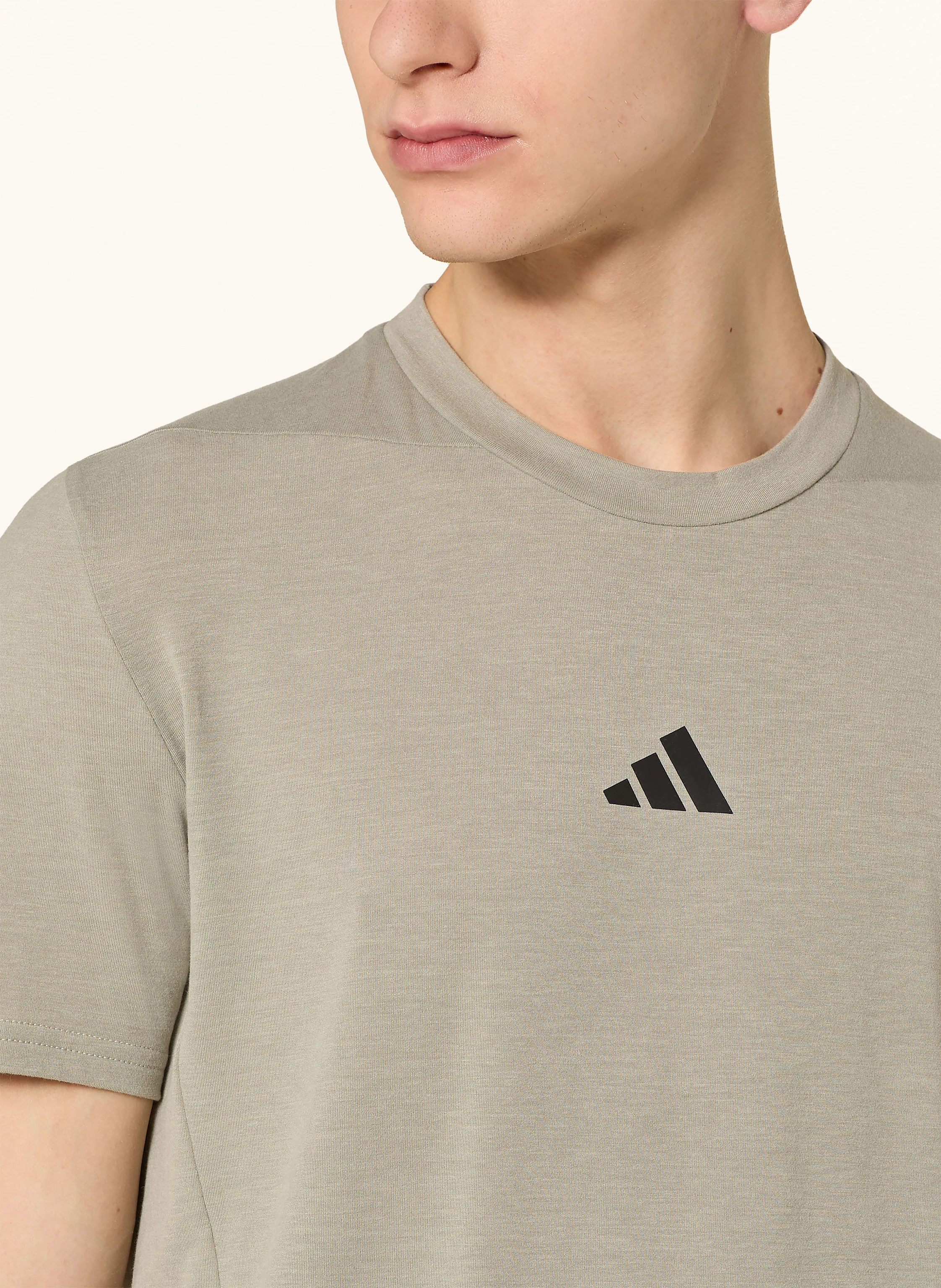 adidas T-Shirt