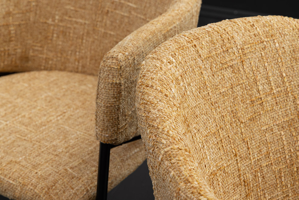 Design Stuhl NOBLESSE senfgelb Chenille schwarzes Metallgestell