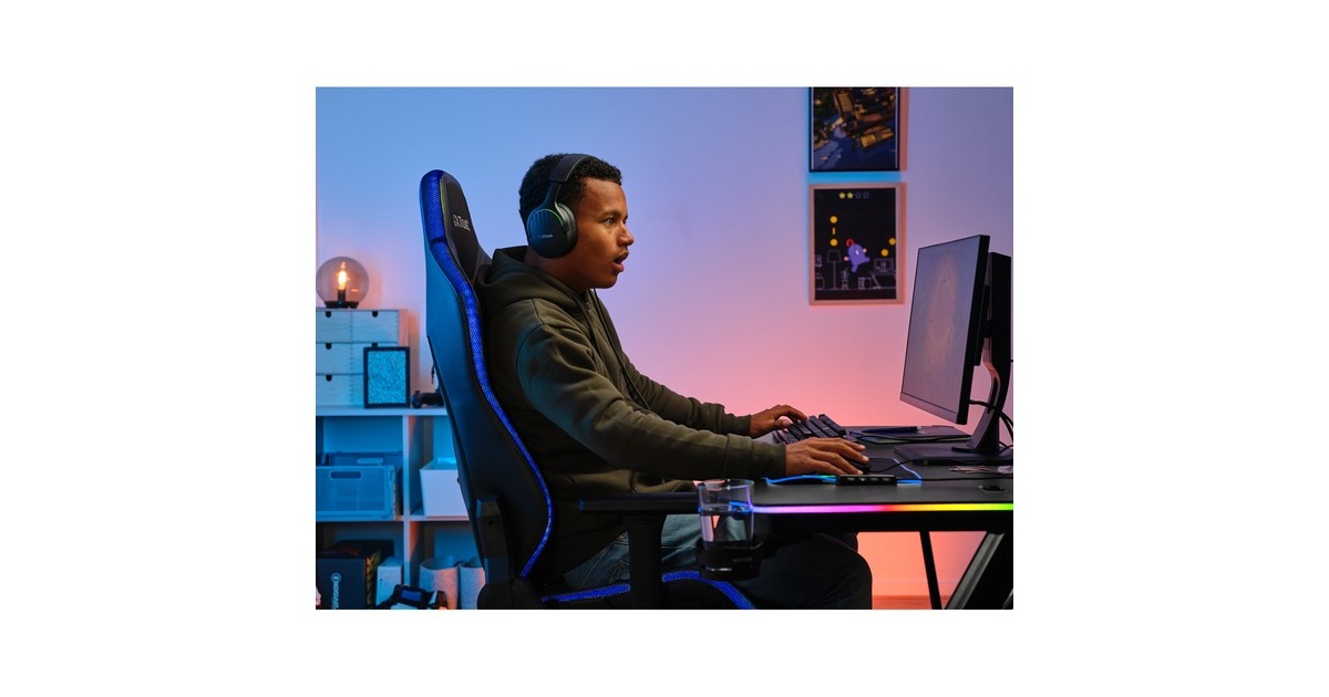 TrustGXT 709 Luminus RGB-gamingbureau gaming desk  (Zwart)