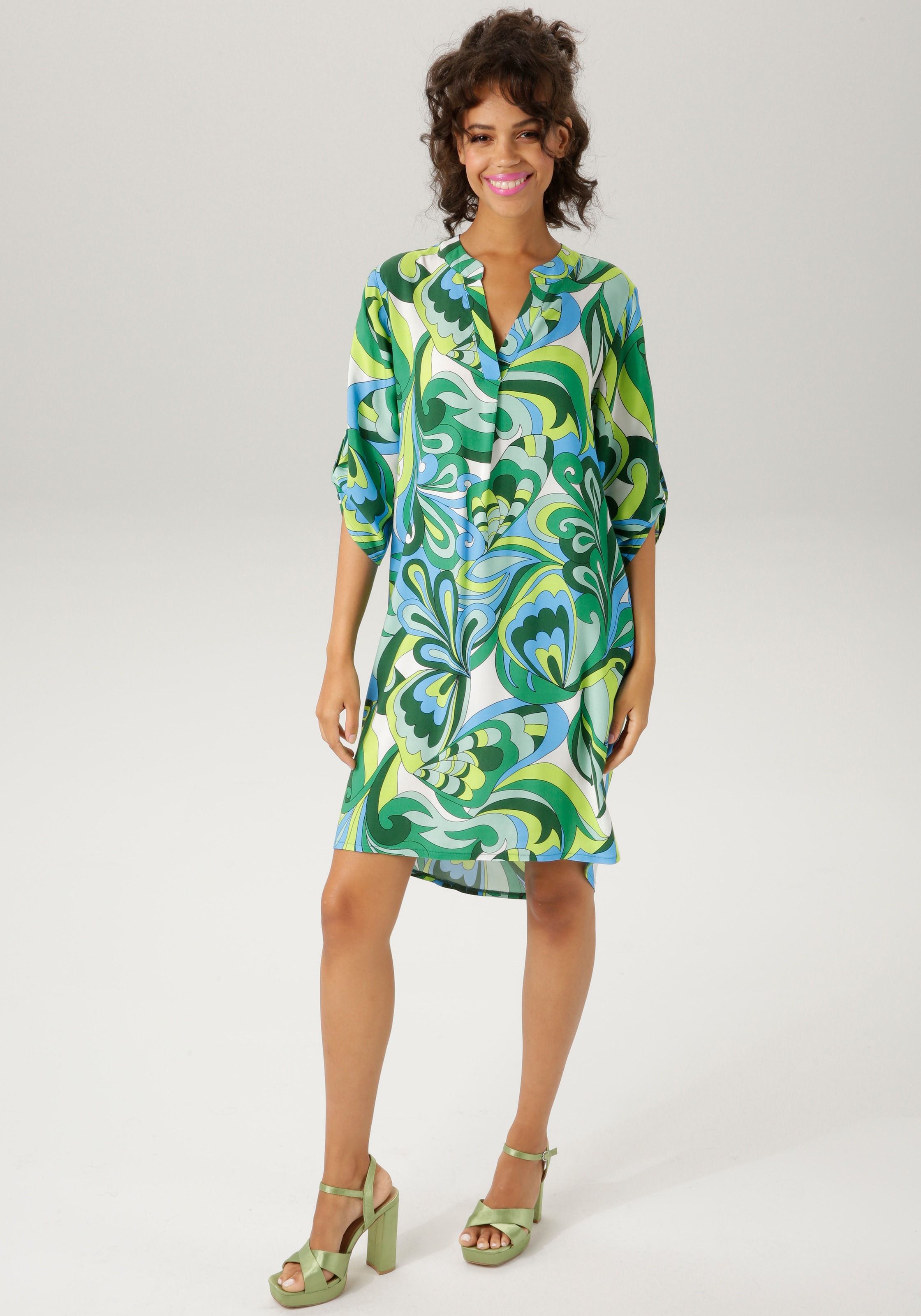 Aniston CASUAL Sommerkleid mit farbharmonischem, graphischem Druck