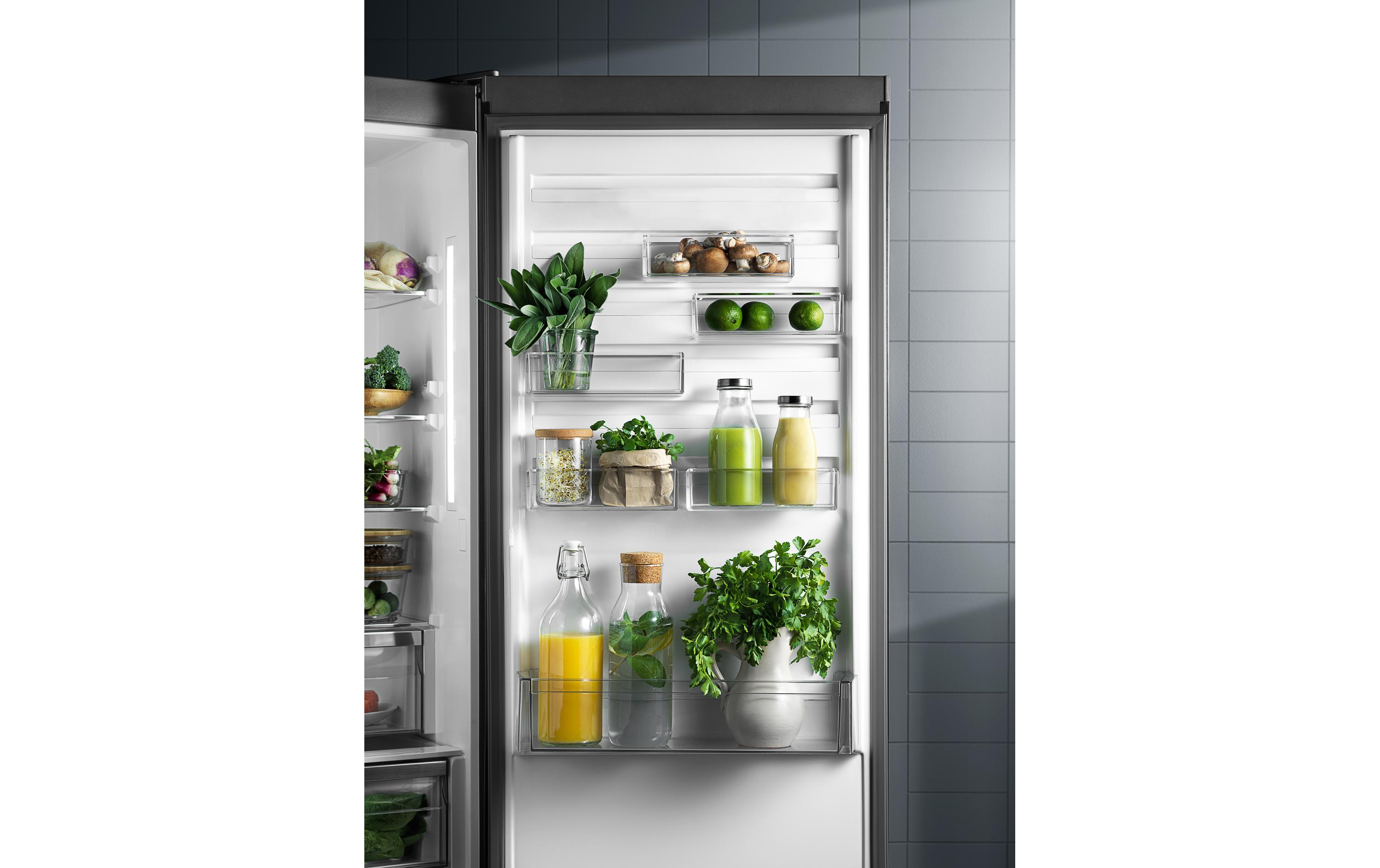 Kühl-Gefrierkombination SB330NICN Rechts/Wechselbar<br>Kombigerät mit Kühlschrank und Gefrierschrank