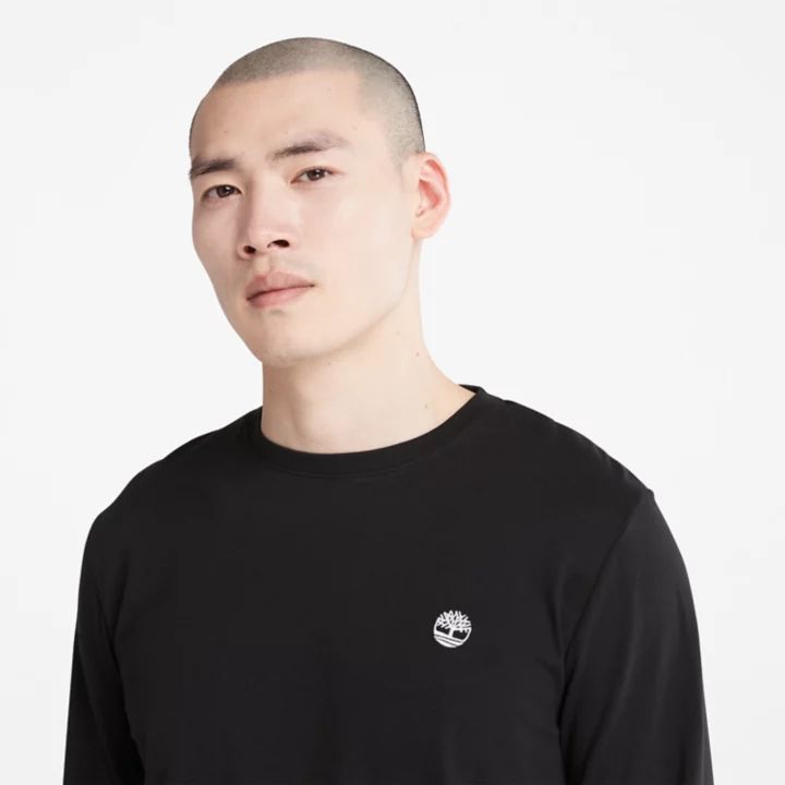 Camiseta masculina Dunstan River LS Crewneck na cor preta.