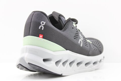 On Cloudsurfer