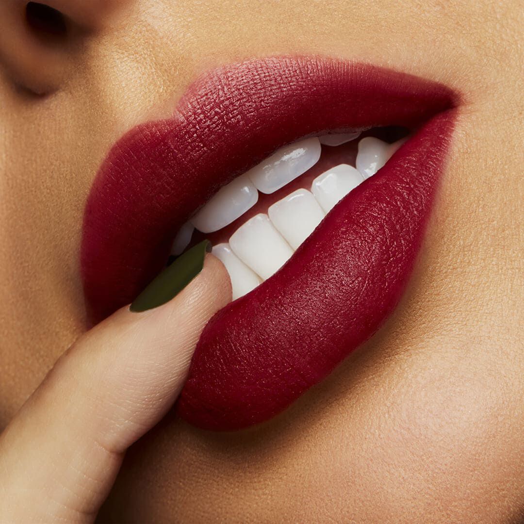 MAC POWDER KISS LIQUID LIPCOLOUR