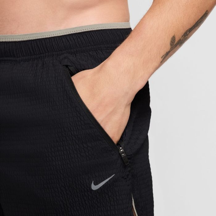 Nike Herre Shorts Dri-FIT Run Divsion Stride 5 Inch Brief-Lined Shorts Sort