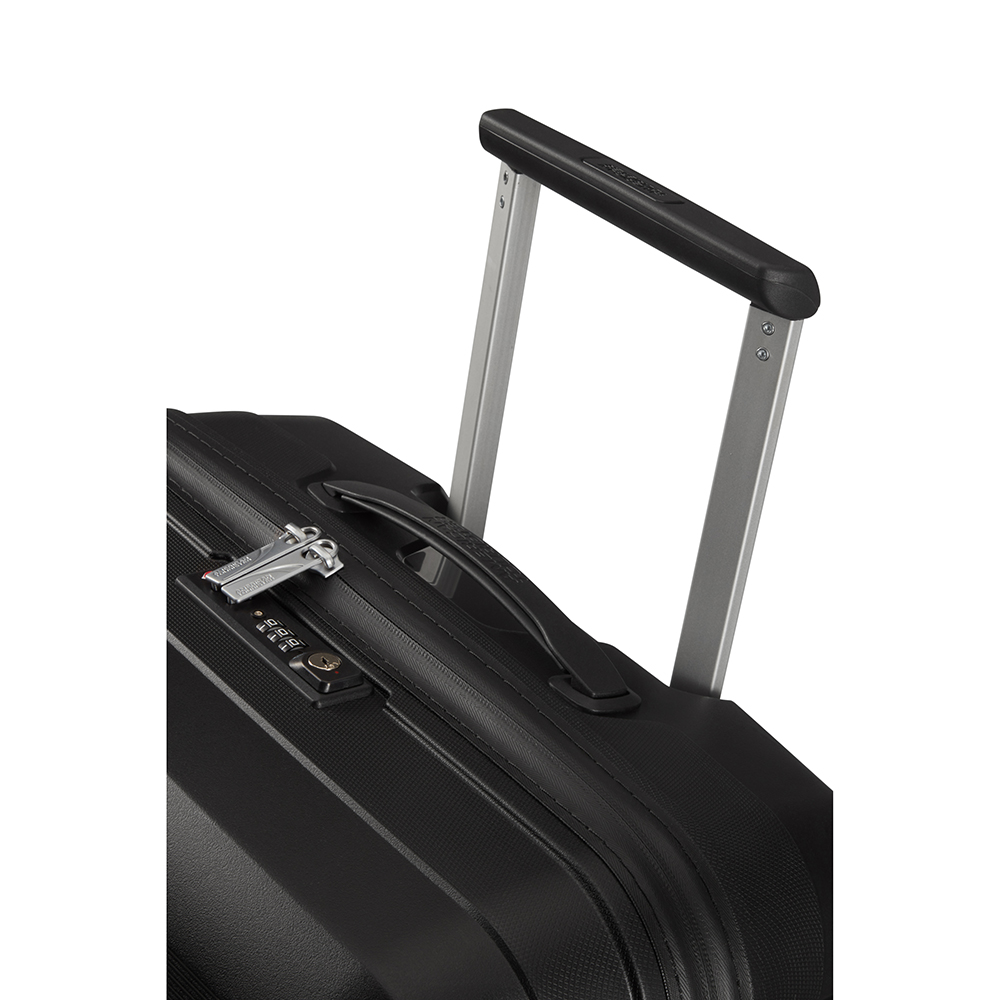 American Tourister Airconic Spinner 67 onyx black