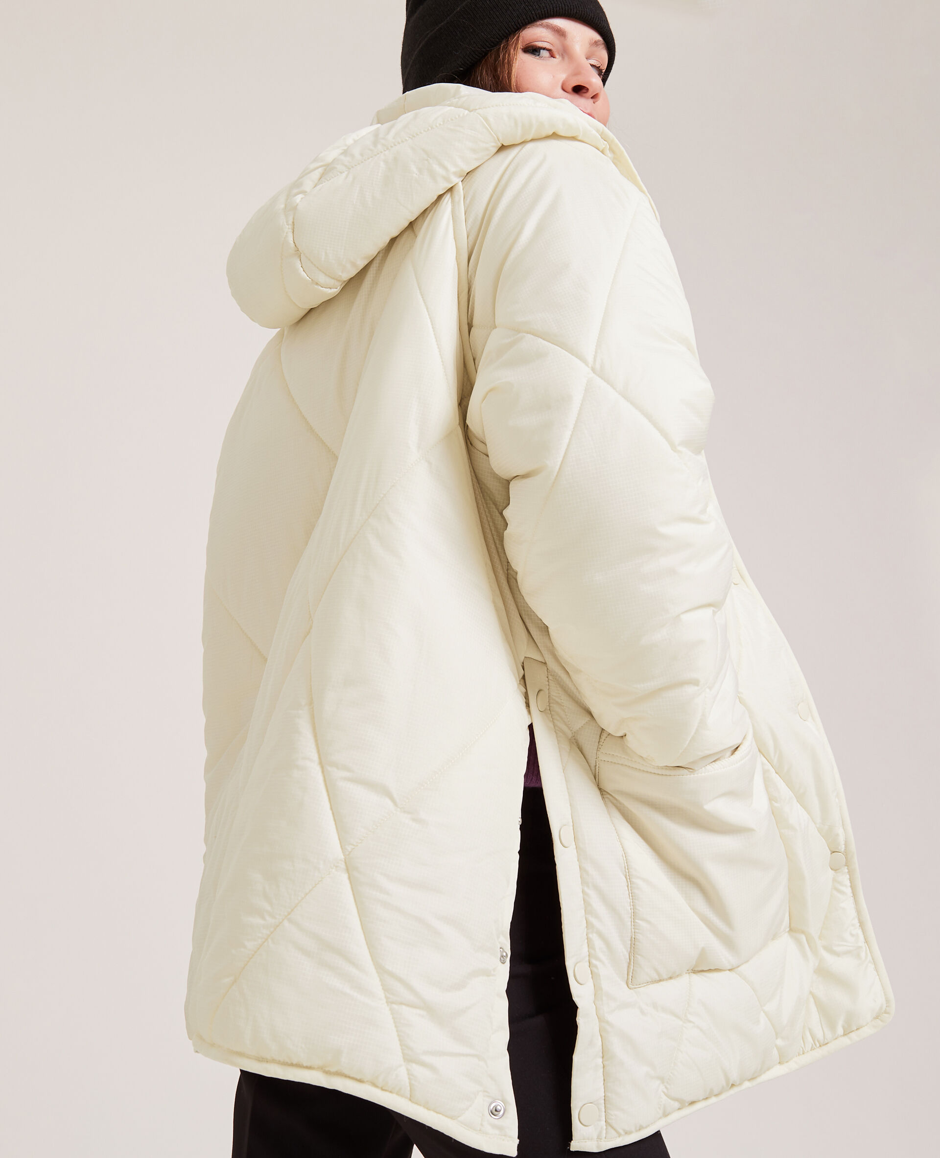 Veste matelassée avec capuche - Écru