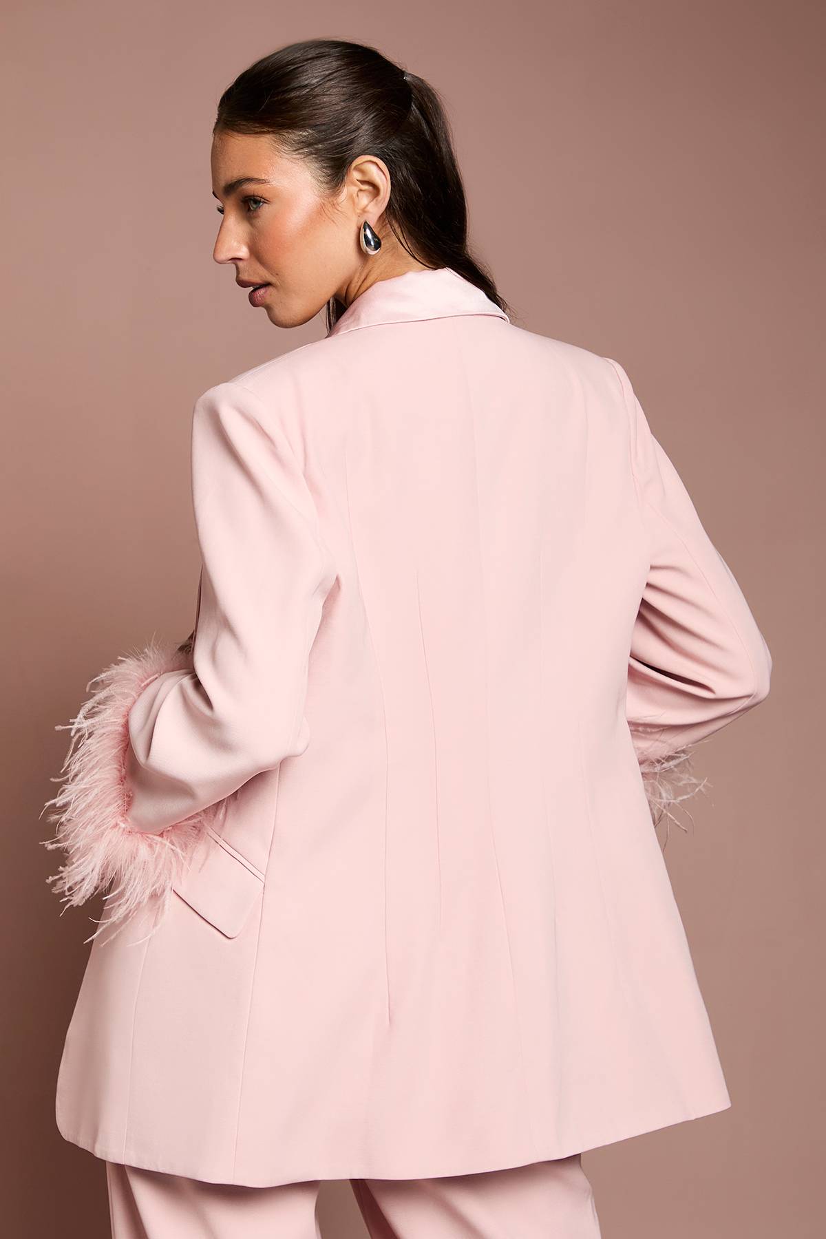 Coast Blazer Style Smoking À Simple Boutonnage Avec Bordure De Plumes
