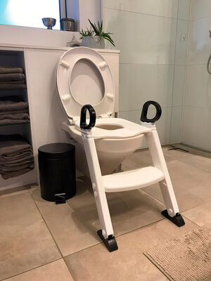 BabyDan Toilet Trainer, White/Black
