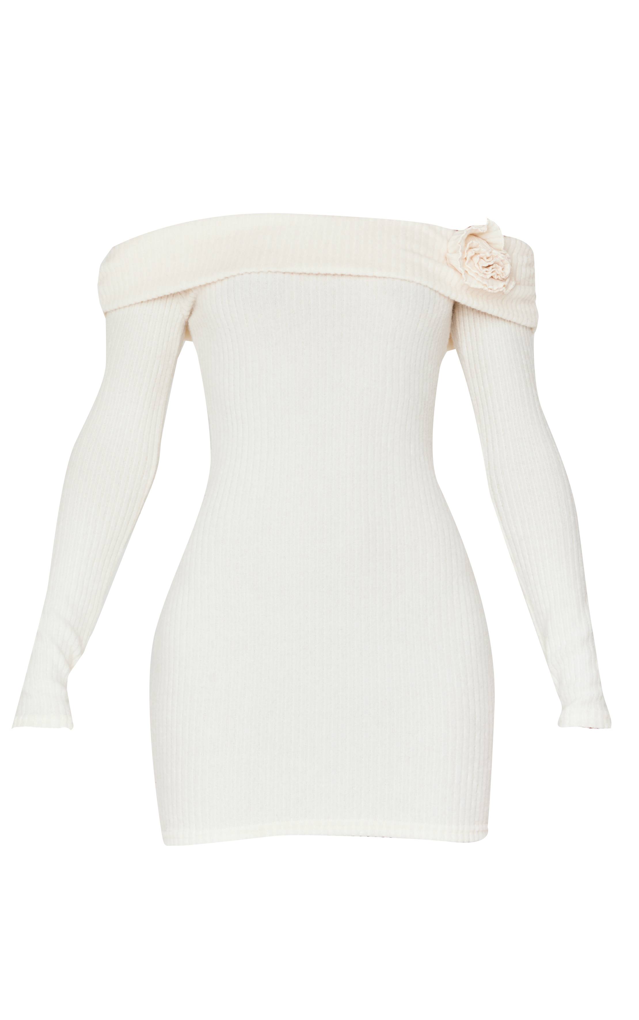 Robe Moulante À Encolure Bardot Drapée Avec Détail Corsage En Maille Côtelée Brossée
