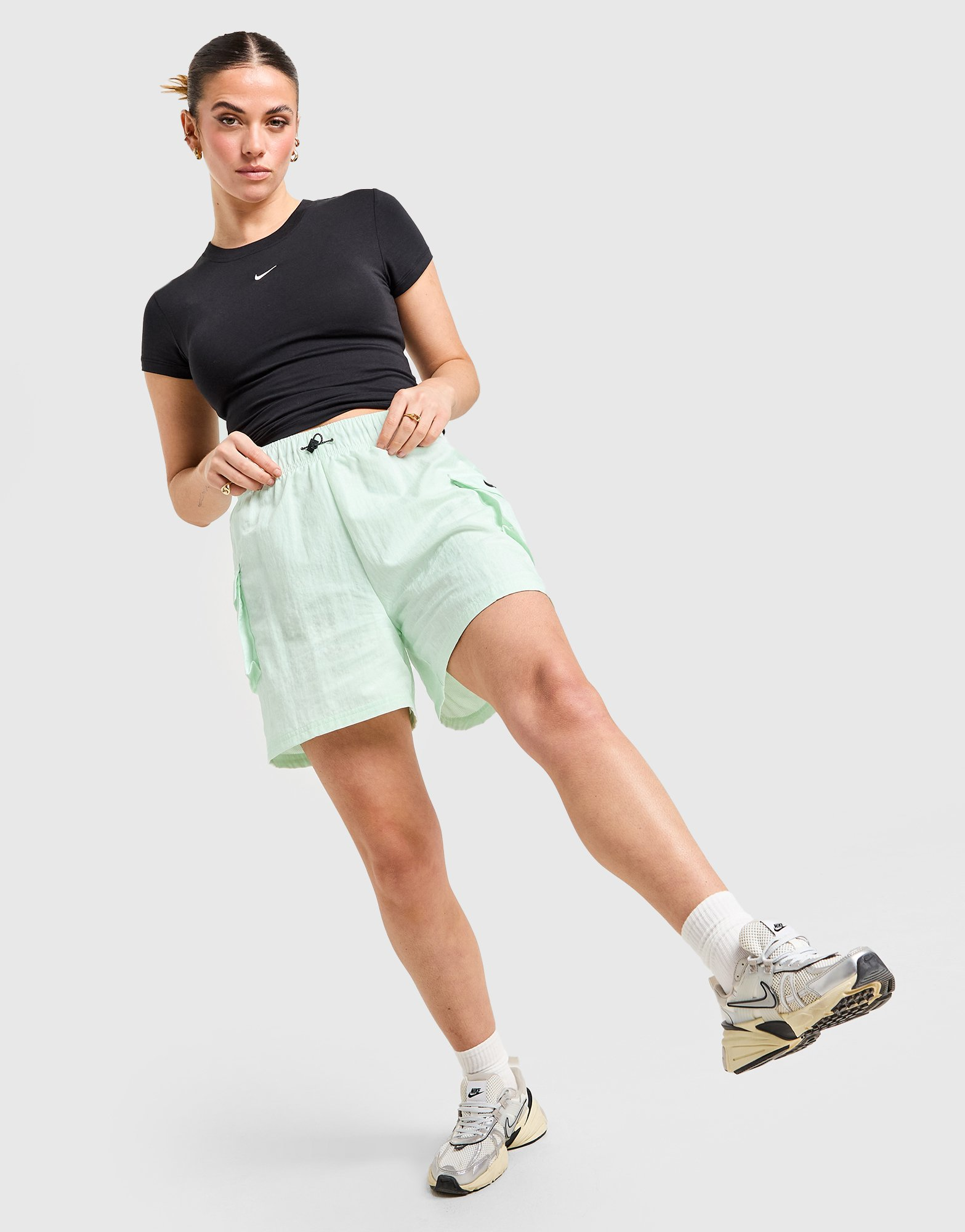Nike Short Cargo Essential Femme