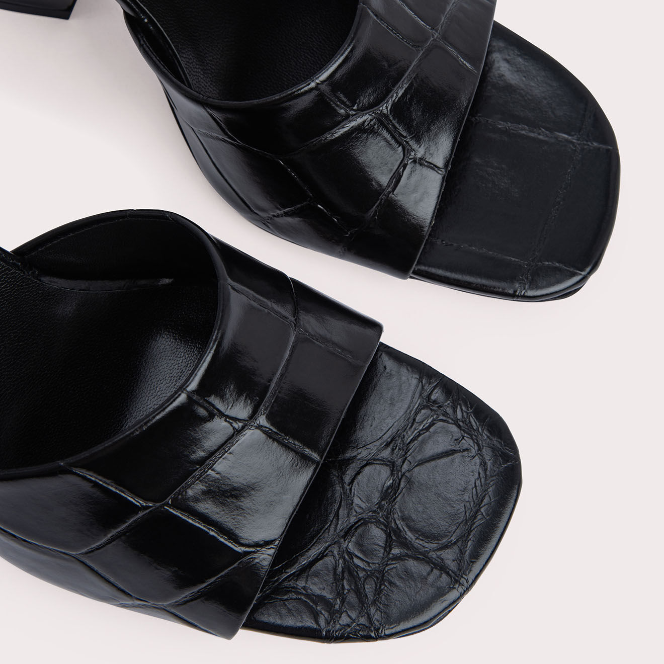By Far Mules en Cuir Tais noires - Talon 11 cm