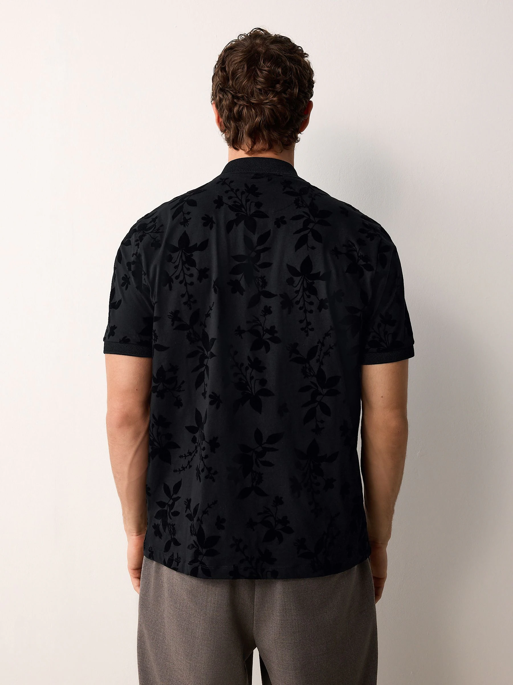 Zwart bloemenprint - Kwart poloshirt met gevlokte ritssluiting