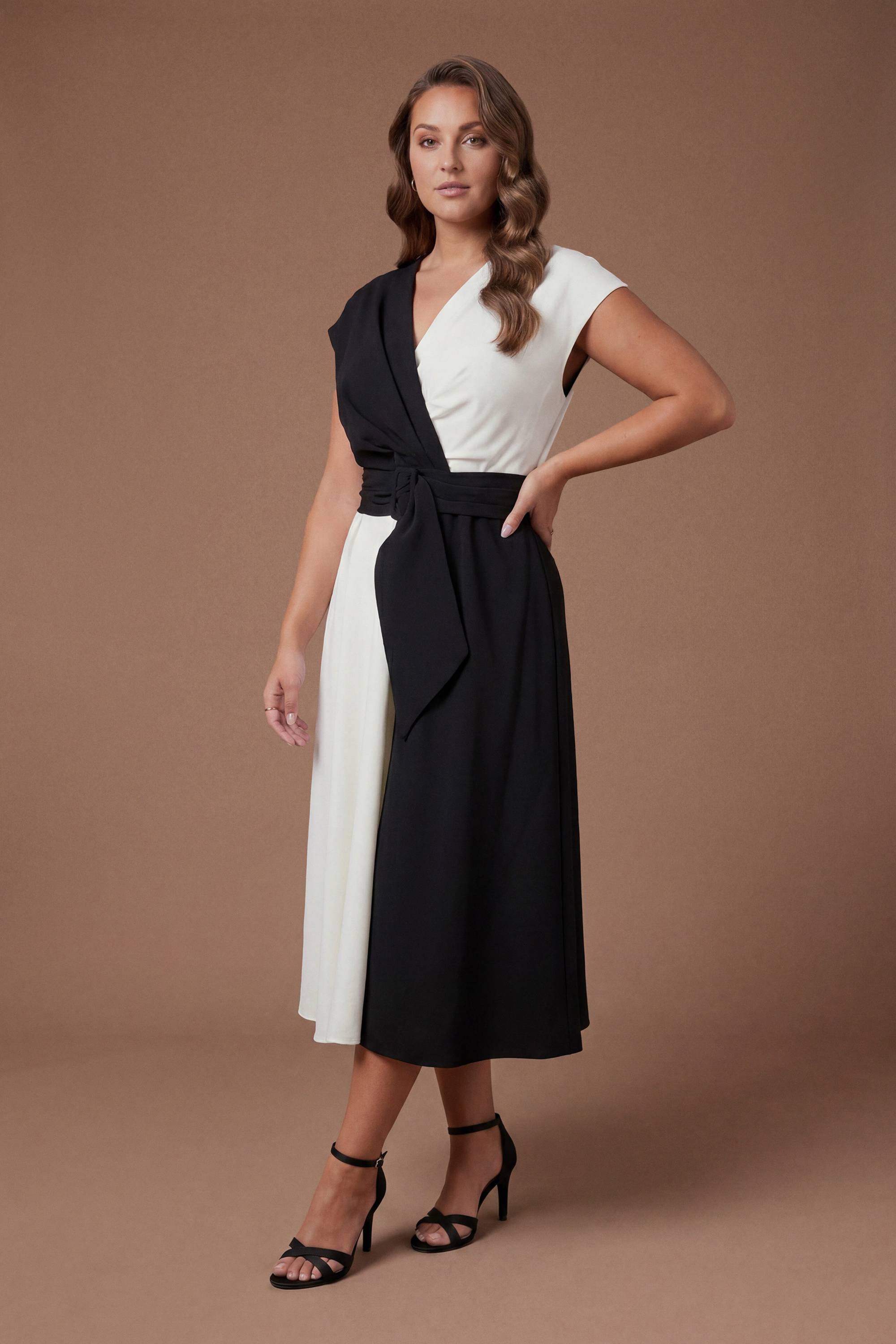 Coast Robe Midi Grande Taille En Crêpe Monochrome Avec Ceinture