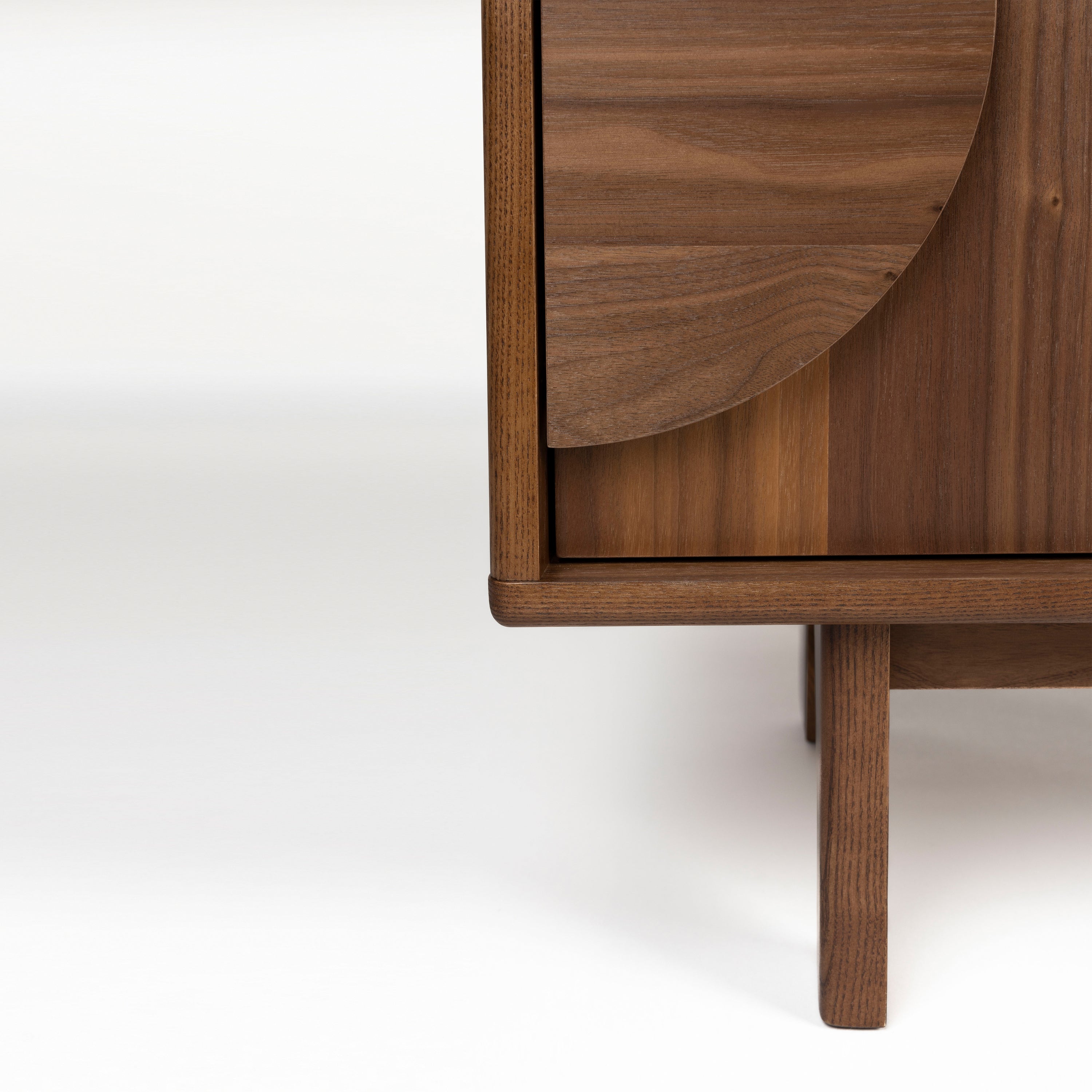 Zuiver Groove Dressoir - B 120 - Walnoot