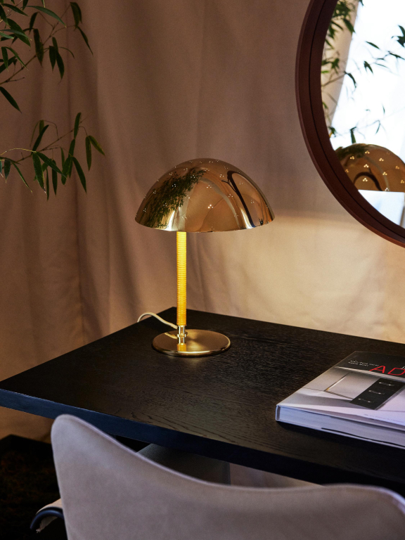 Gubi 9209 tafellamp brass