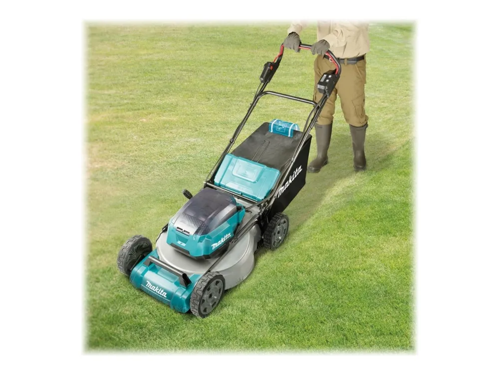 Makita DLM530Z - Græsslåmaskine - ledningfri - intet batteri - 2300/2800 opm - 53 cm - 39.3 kg - SOLO