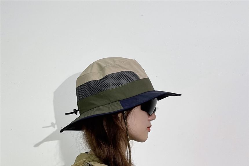 Trovelst - Color Block Bucket Hat