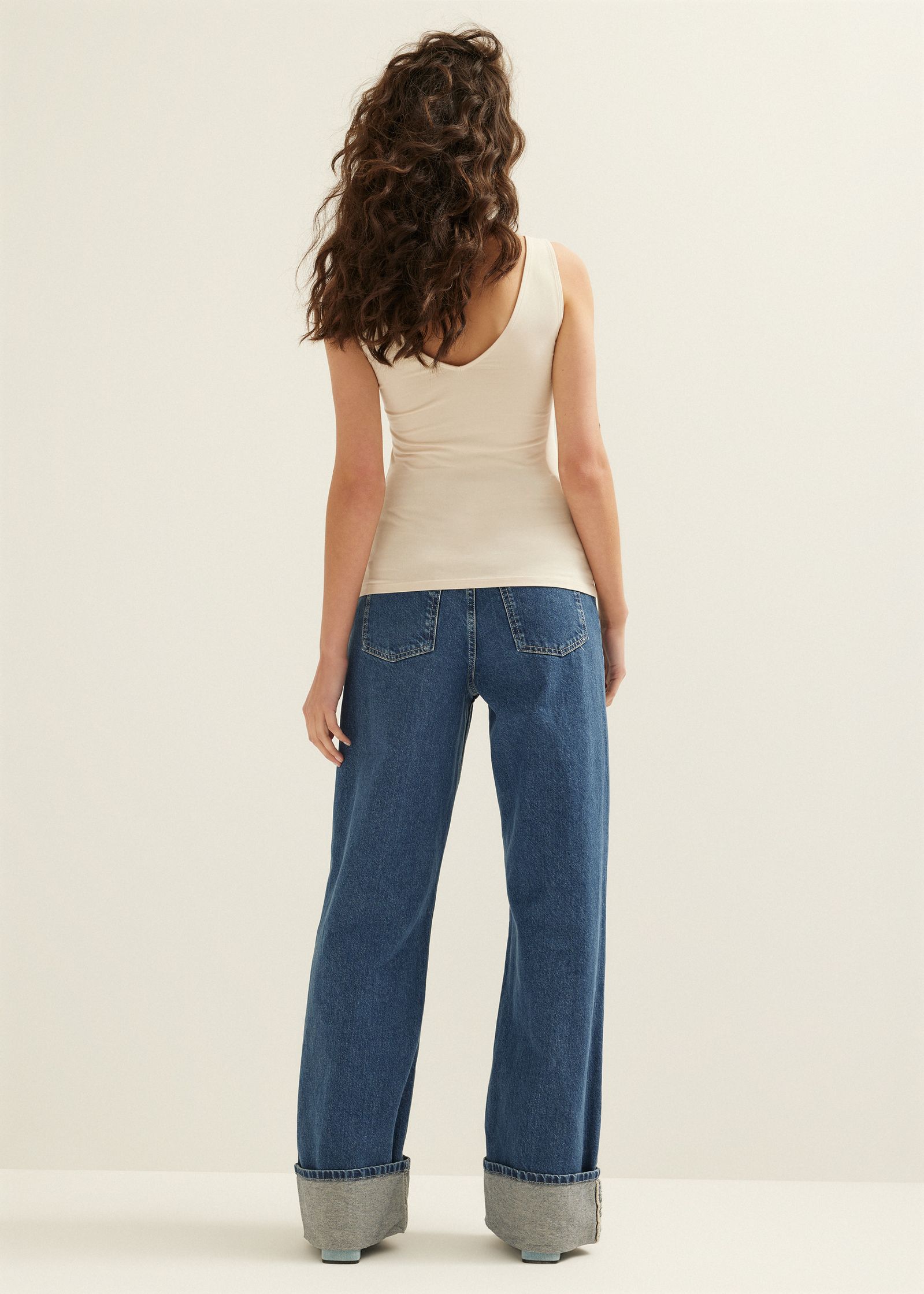 Basic singlet met v-hals