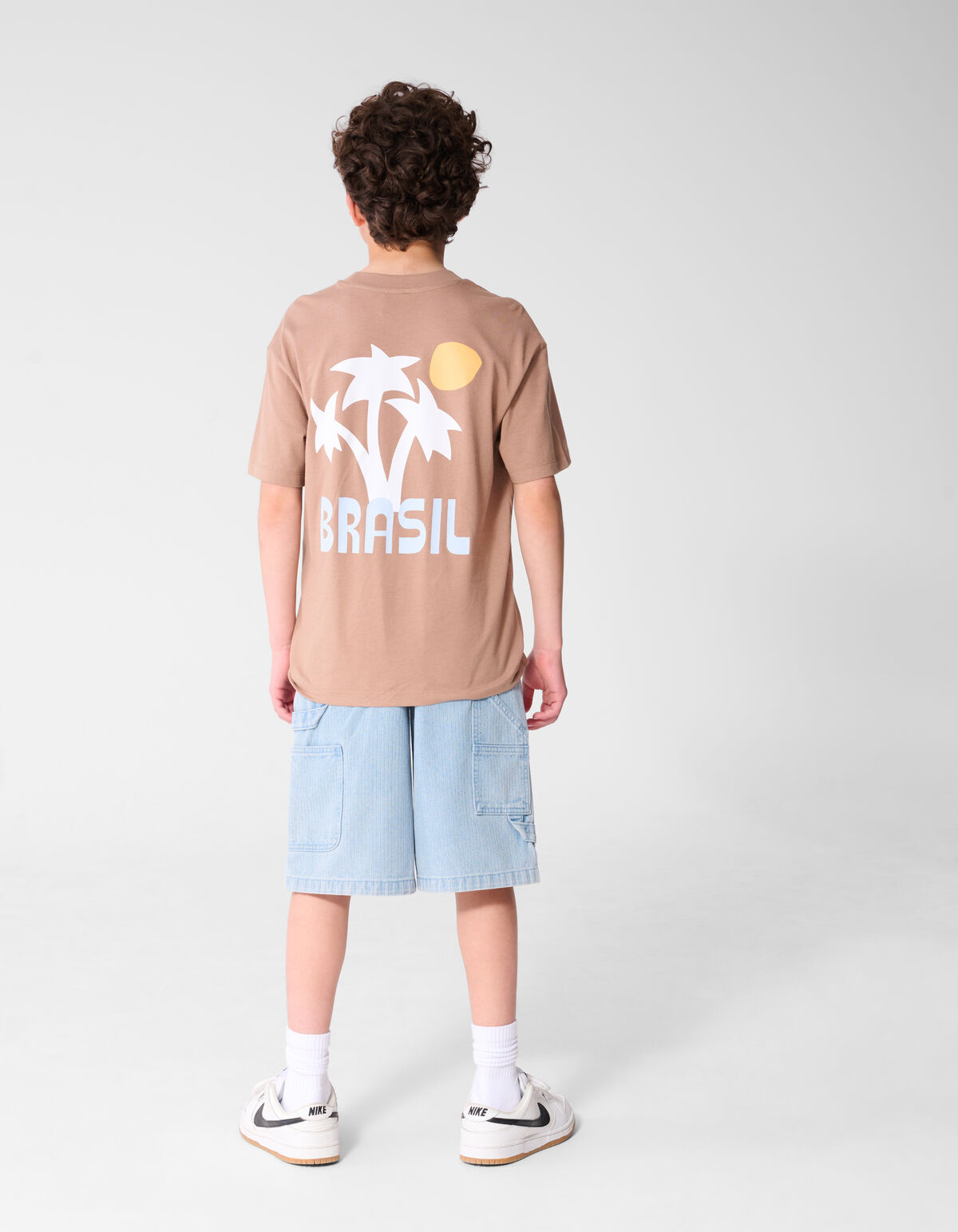 Brasil Artwork T-shirt Lichtbruin