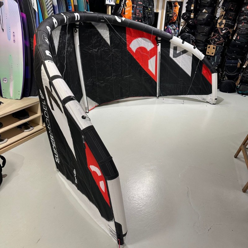 Aile Kitesurf Occasion Reedin Supermodel HTF 7m Noir - The Corner Shop