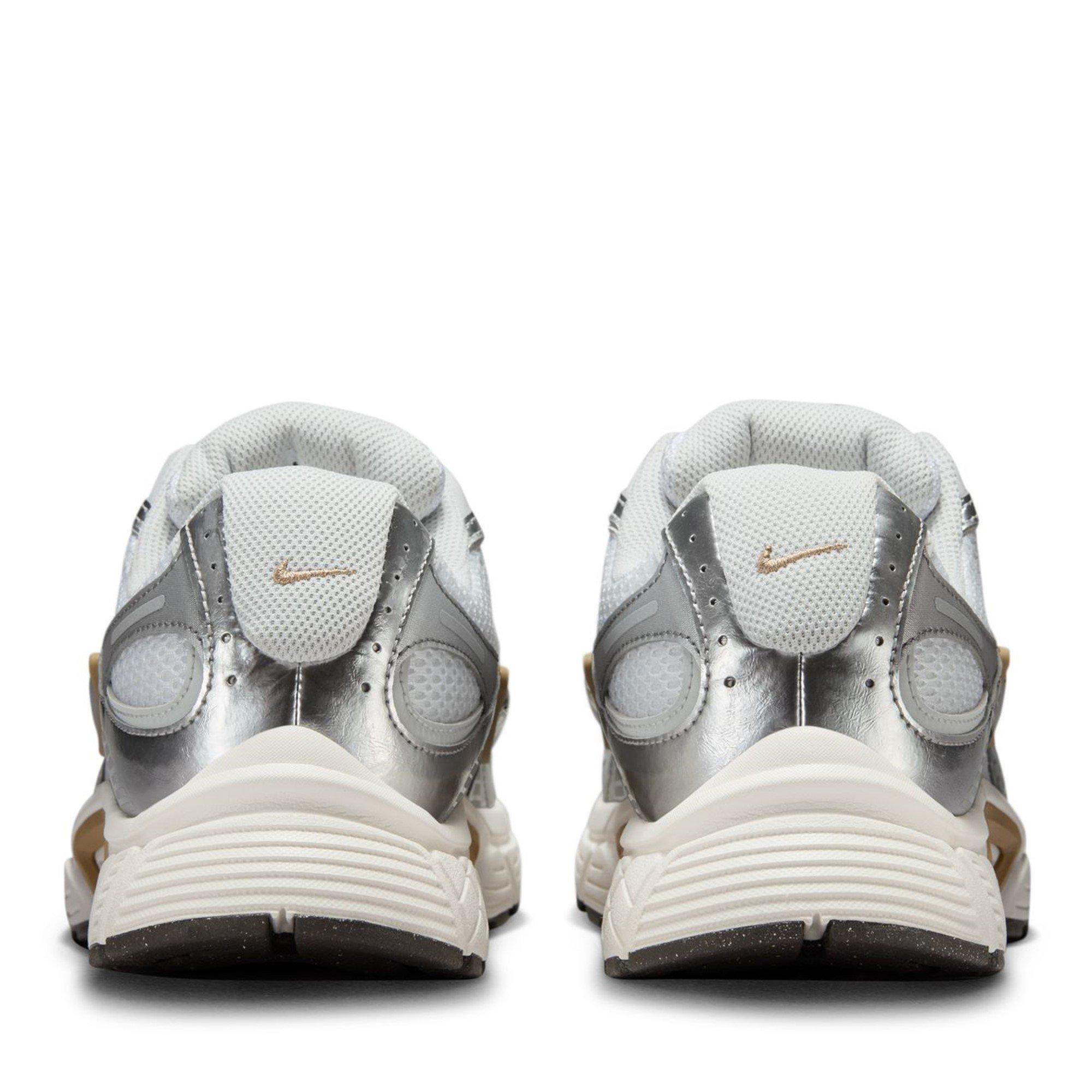 Nike V5 RNR