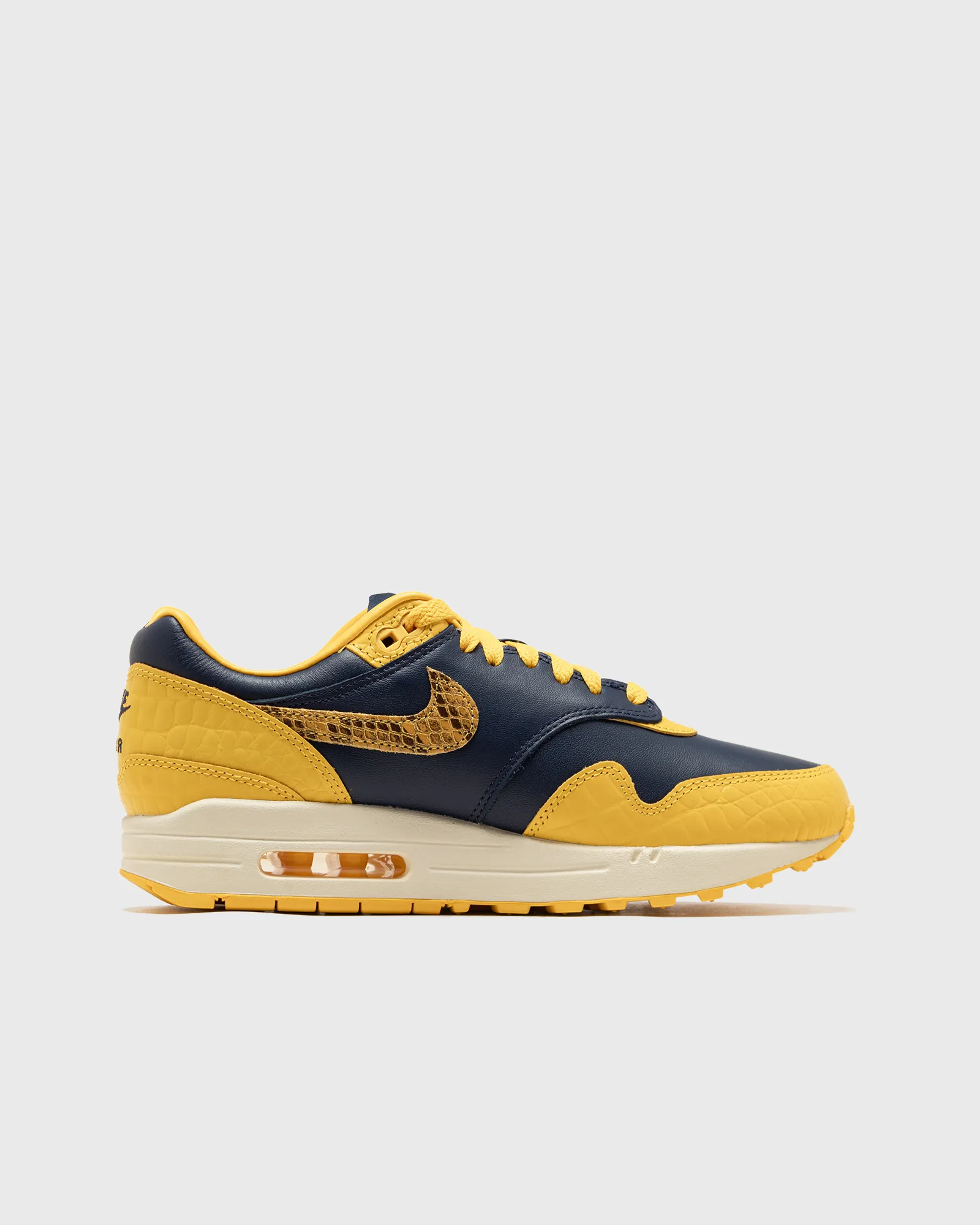 Nike WMNS AIR MAX 1 PRM 'Michigan'