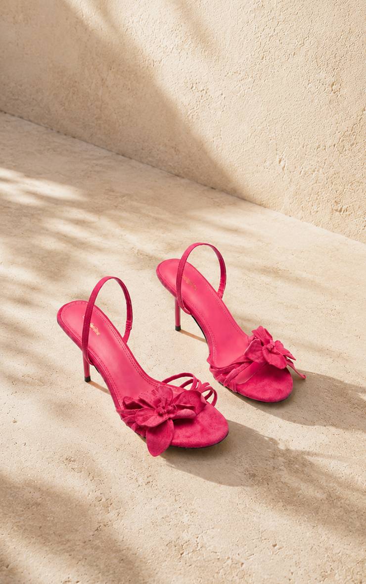 Fruits Rouges Sandales À Talons Aiguilles Fuchsia En Synthétique À Brides Avec Ornement Floral