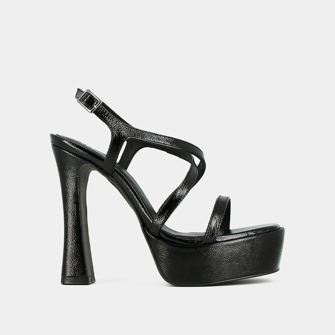 Sandales à plateformes et brides croisées  en cuir plissé noir