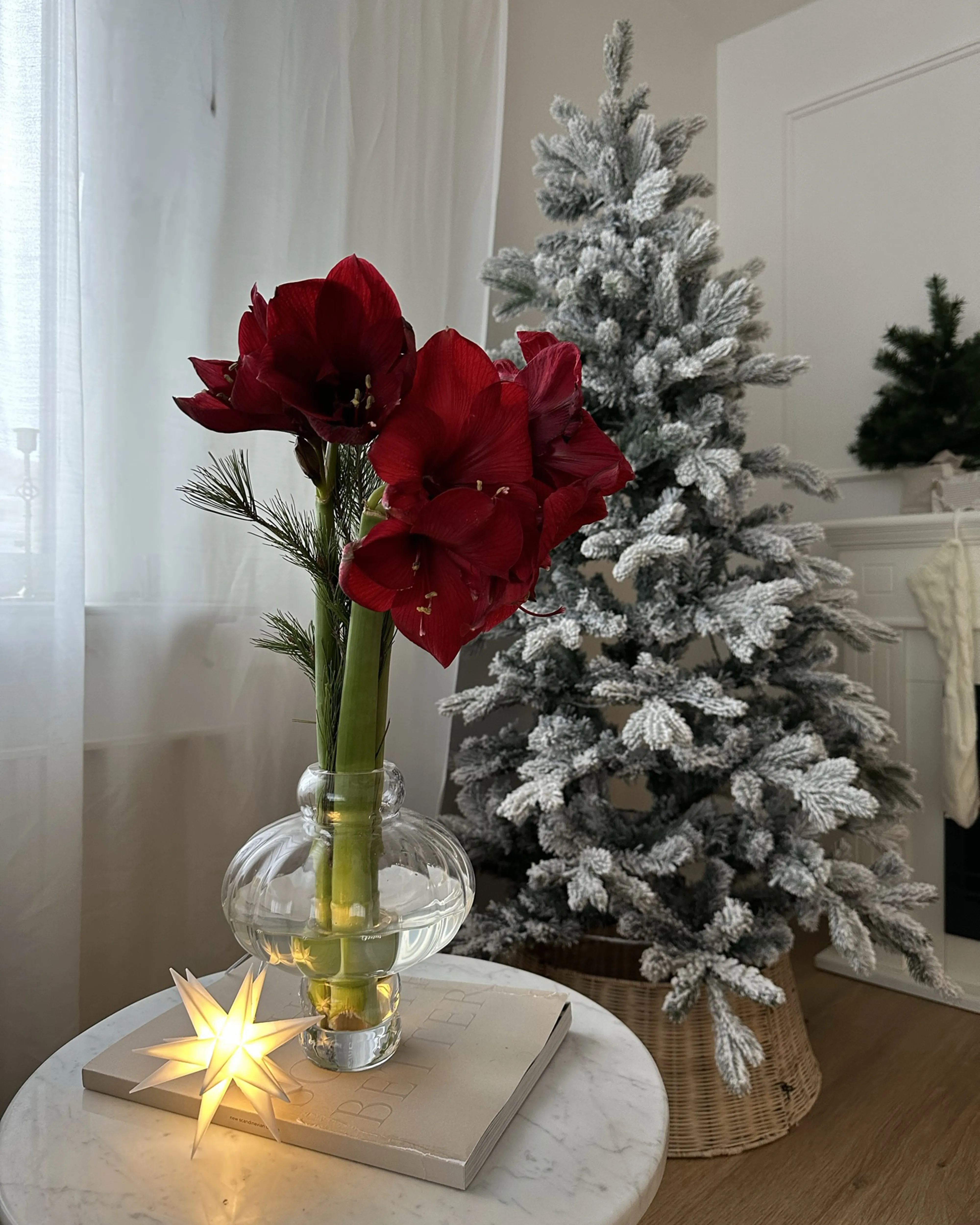 Besneeuwde kunstkerstboom LED TATLOW 180 cm Groen