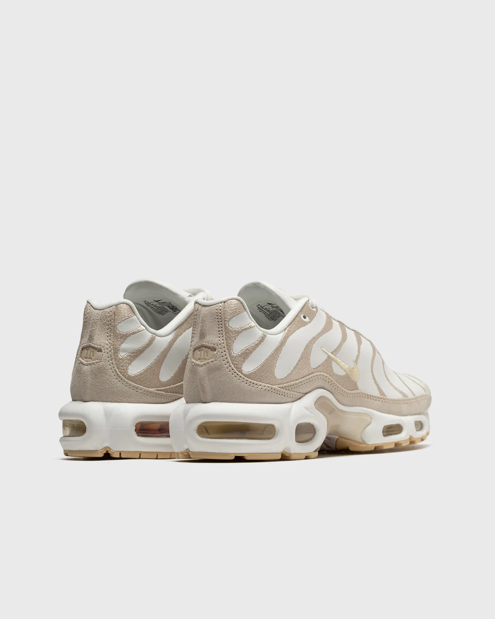Nike WMNS AIR MAX PLUS PRM 'Sanddrift'