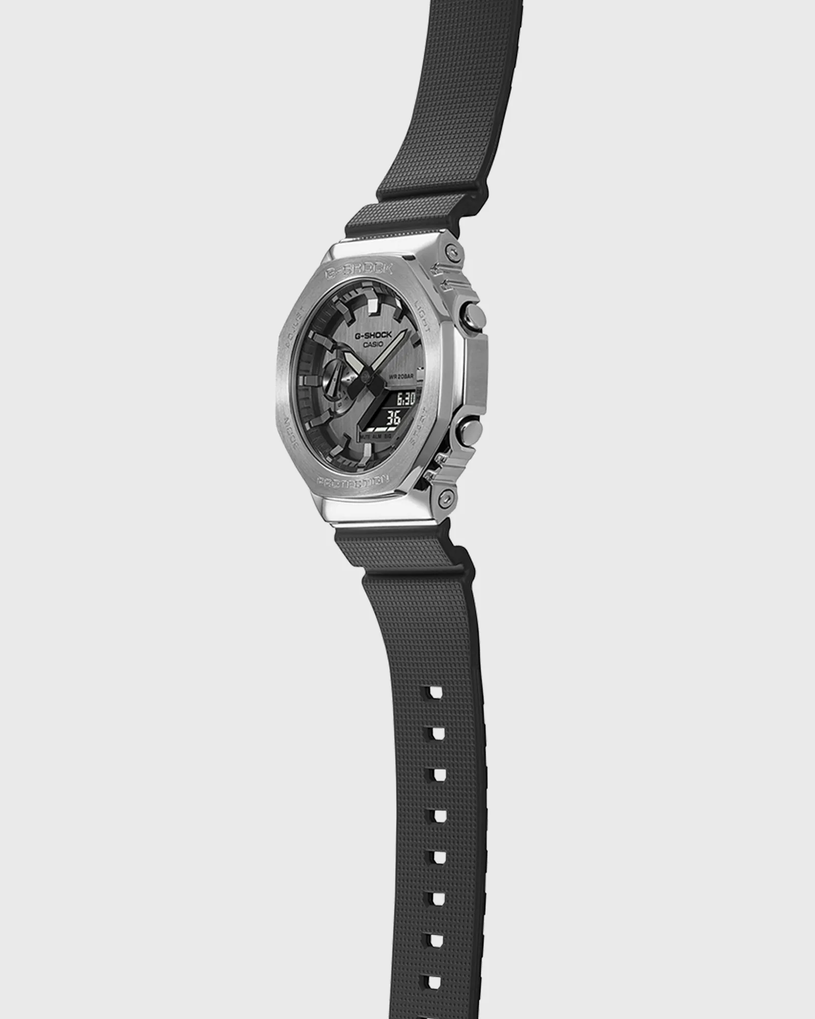 G-SHOCK GM-2100-1AER