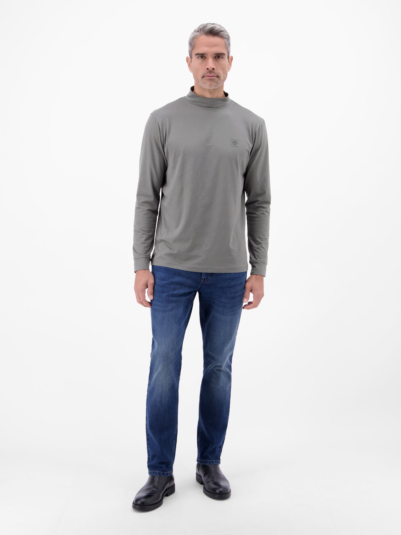 Herren-Shirt mit modischem Turtleneck