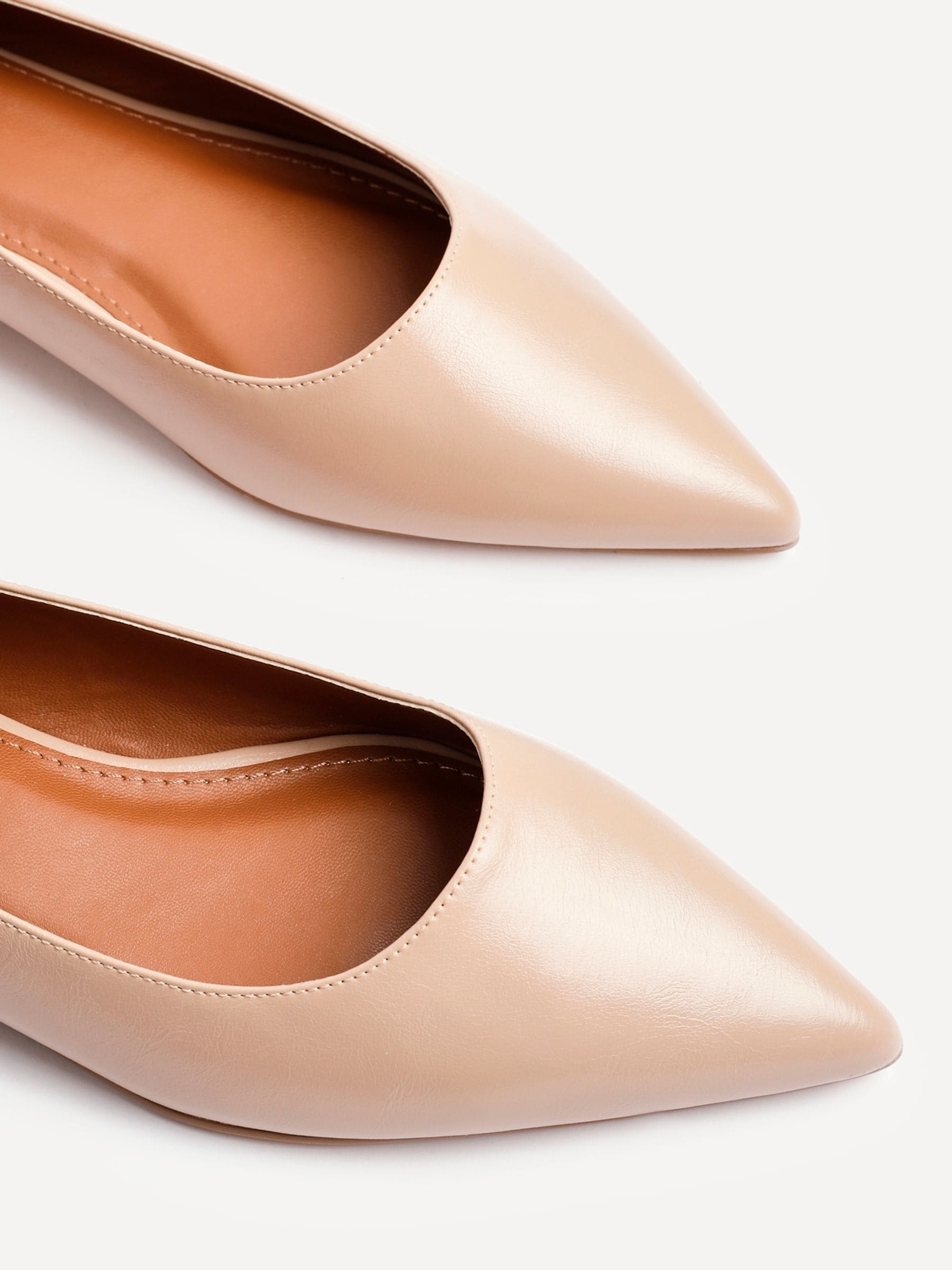 Licht beige - Linzi Orian Pointed Toe Ballet Flats