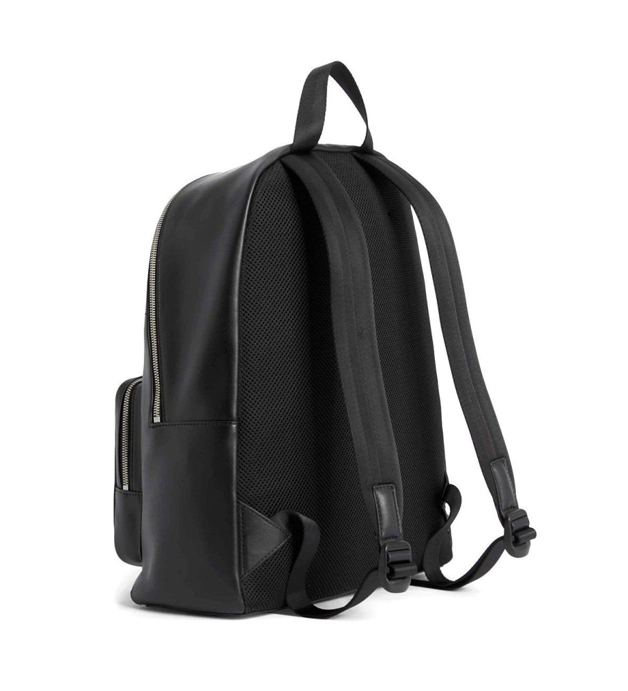 Mochila redonda Calvin Klein preta