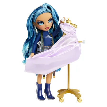 MGA Entertainment Rainbow High Dream & Design Fashion Studio Playset + Skyler Doll