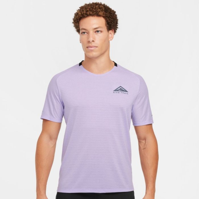 Nike Herre T-shirts Dri-FIT Solar Chase Short Sleeve Tee Lilla