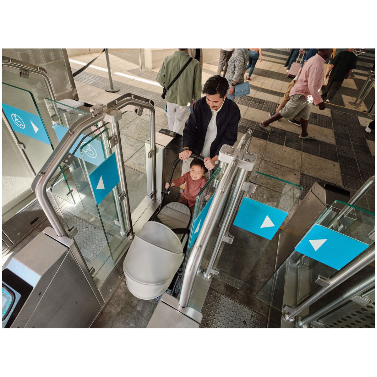 STOKKESTOKKE   YOYO³ 6+ white mit Liegewanne toffee