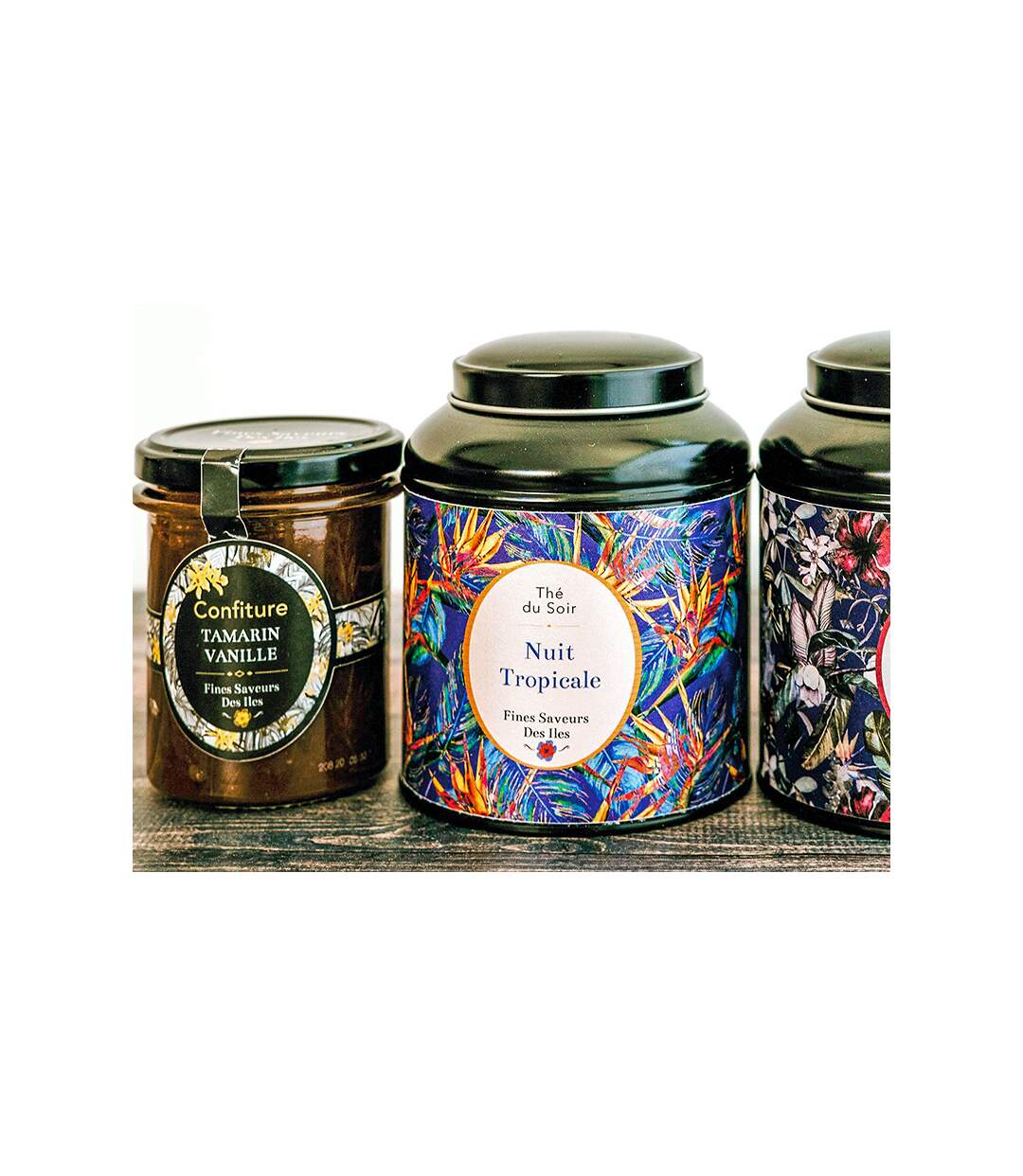 Panier Nuit des îles avec thé ou tisane du soir et confitures - SMARTBOX - Coffret Cadeau Gastronomie