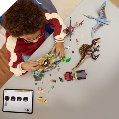 LEGO Jurassic World 76976 Helikopteroppdrag med spinosaurus og quetzalcoatlus