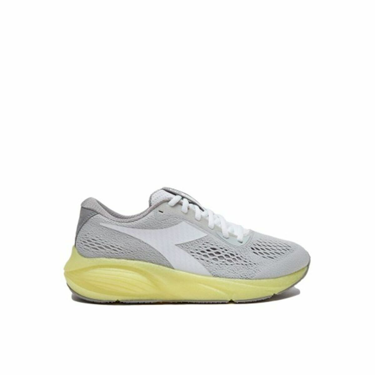 Tênis esportivo Diadora Freccia