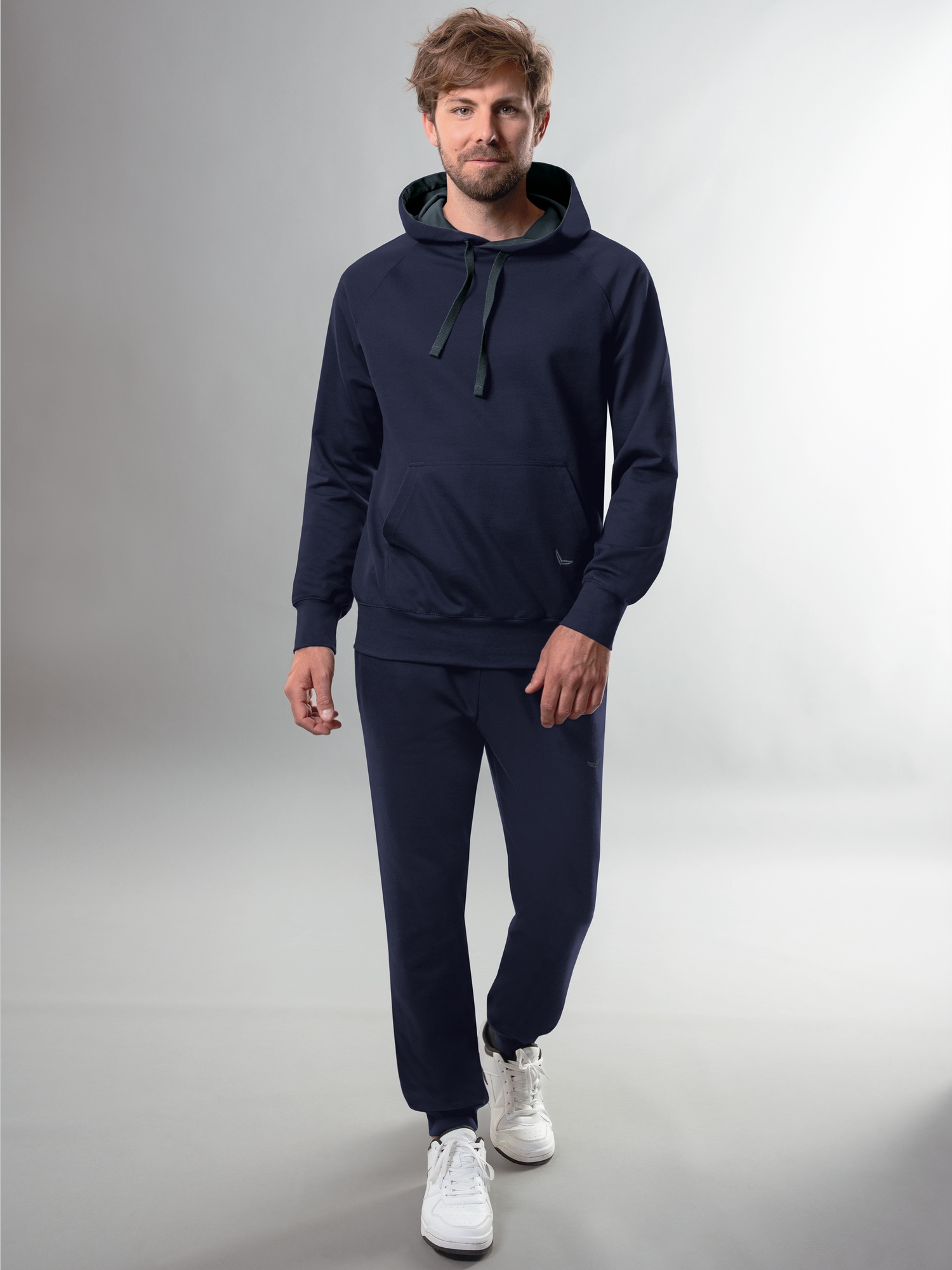 Jogginganzug aus Biobaumwolle Navy