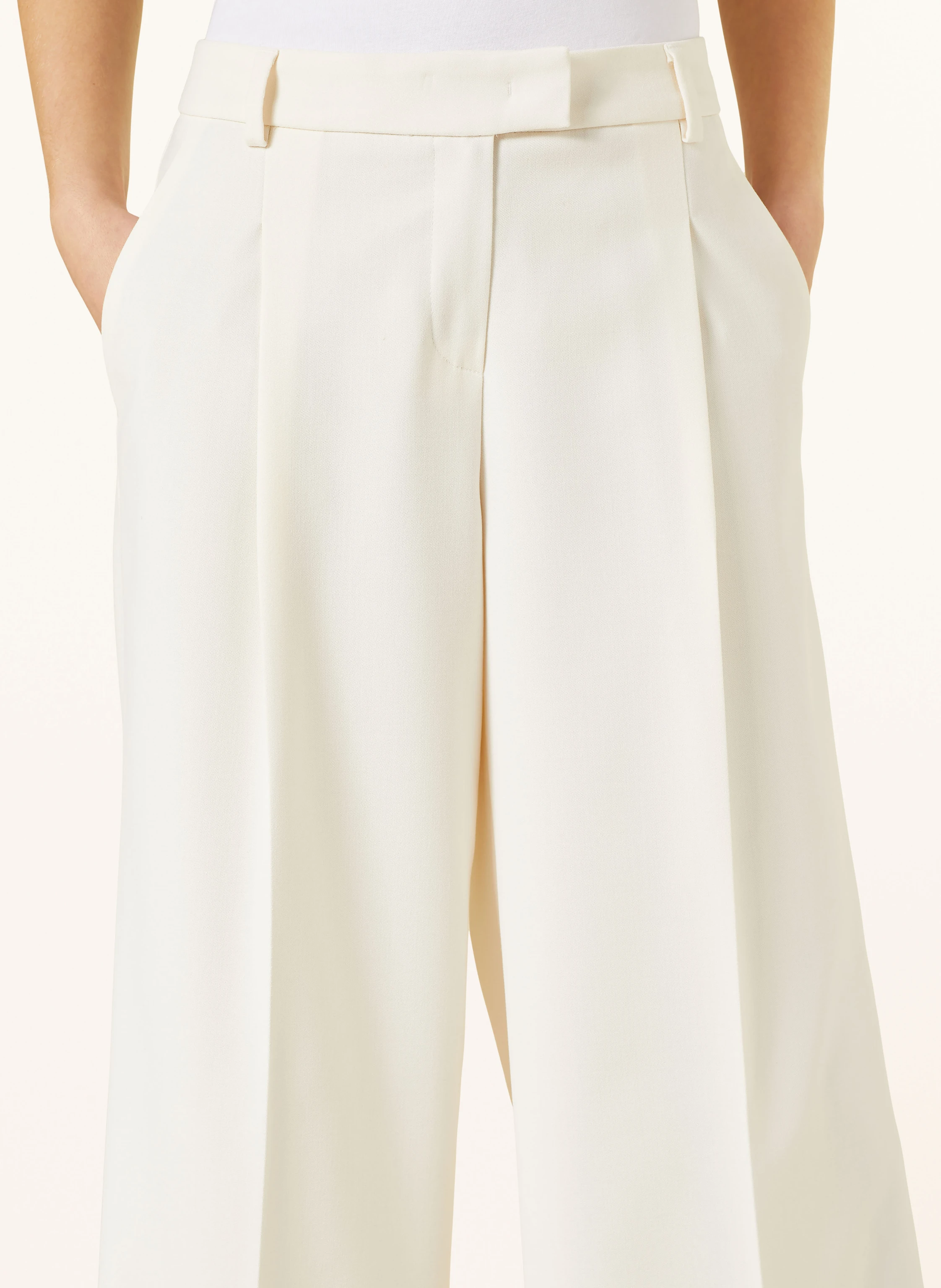 SEDUCTIVE Hose ARTA