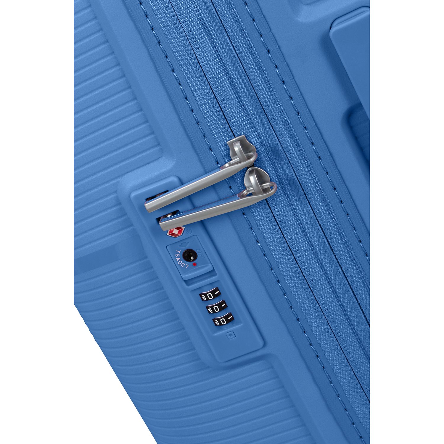 American Tourister Starvibe Spinner 67 EXP tranquil blue